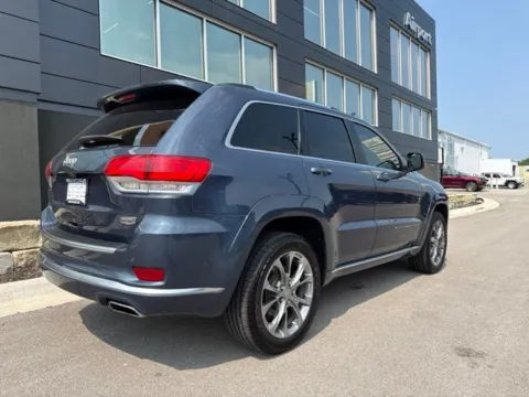 Another view of 2019 Jeep Grand Cherokee Summit for sale in Platte City, MO at Airport Chrysler Dodge Jeep Ram