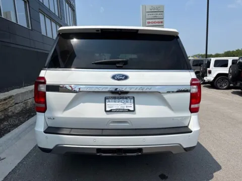 More photos of 2021 Ford Expedition Max XLT at Airport Chrysler Dodge Jeep Ram, MO