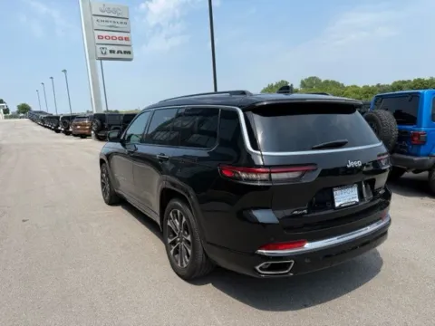 More photos of 2023 Jeep Grand Cherokee L Overland at Airport Chrysler Dodge Jeep Ram, MO