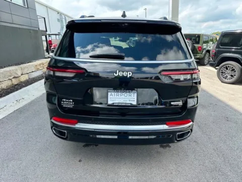 More photos of 2025 Jeep Grand Cherokee L Summit at Airport Chrysler Dodge Jeep Ram, MO