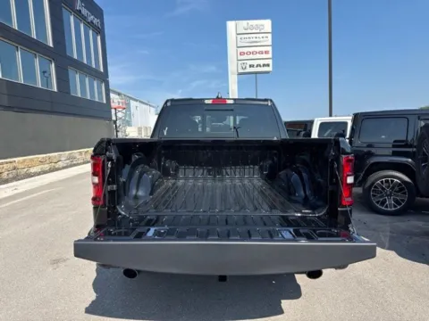 More photos of 2027 Ram 1500 Big Horn/Lone Star at Airport Chrysler Dodge Jeep Ram, MO