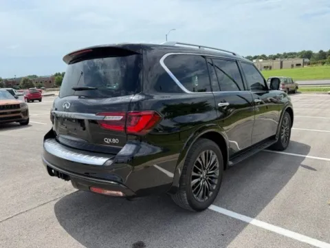 Another view of 2023 INFINITI QX80 Premium Select for sale in Platte City, MO at Airport Chrysler Dodge Jeep Ram