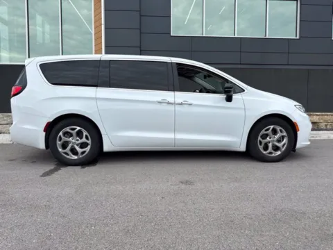 Photos of 2024 Chrysler Pacifica Limited for sale in Platte City, MO at Airport Chrysler Dodge Jeep Ram