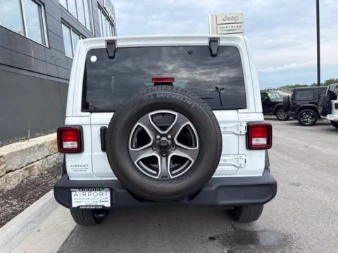 More photos of 2021 Jeep Wrangler Unlimited Sport S at Airport Chrysler Dodge Jeep Ram, MO