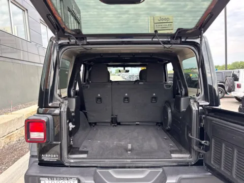 More photos of 2022 Jeep Wrangler Unlimited High Tide at Airport Chrysler Dodge Jeep Ram, MO