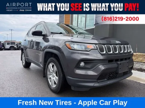 Gray 2022 Jeep Compass Latitude for sale in Platte City, MO