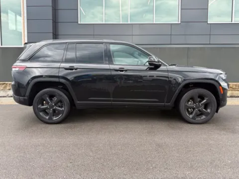 Photos of 2024 Jeep Grand Cherokee Altitude for sale in Platte City, MO at Airport Chrysler Dodge Jeep Ram