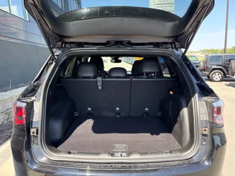 More photos of 2024 Jeep Compass Trailhawk at Airport Chrysler Dodge Jeep Ram, MO