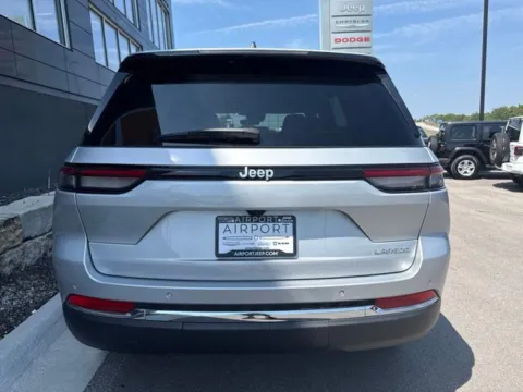 More photos of 2025 Jeep Grand Cherokee Laredo X at Airport Chrysler Dodge Jeep Ram, MO
