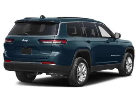 Another view of 2027 Jeep Grand Cherokee L Limited for sale in Platte City, MO at Airport Chrysler Dodge Jeep Ram