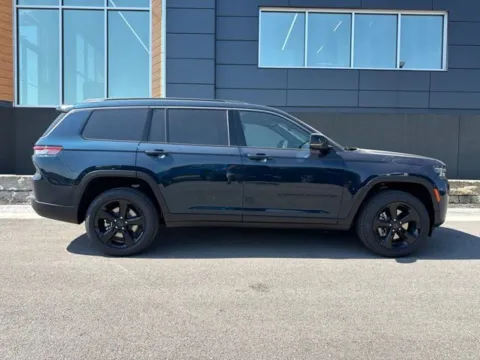 Photos of 2027 Jeep Grand Cherokee L Limited for sale in Platte City, MO at Airport Chrysler Dodge Jeep Ram