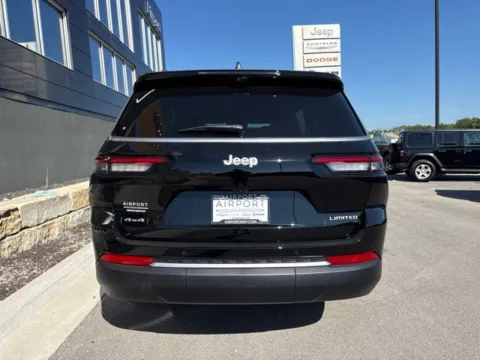 More photos of 2027 Jeep Grand Cherokee L Limited at Airport Chrysler Dodge Jeep Ram, MO