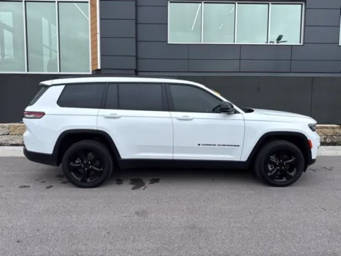 Photos of 2023 Jeep Grand Cherokee L Altitude X for sale in Platte City, MO at Airport Chrysler Dodge Jeep Ram