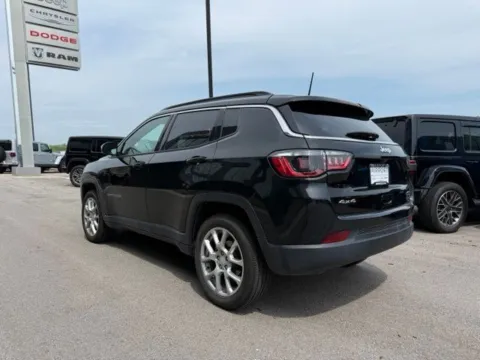 More photos of 2024 Jeep Compass Latitude Lux at Airport Chrysler Dodge Jeep Ram, MO