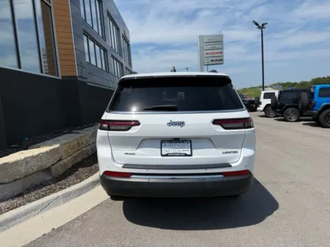 More photos of 2023 Jeep Grand Cherokee L Limited at Airport Chrysler Dodge Jeep Ram, MO