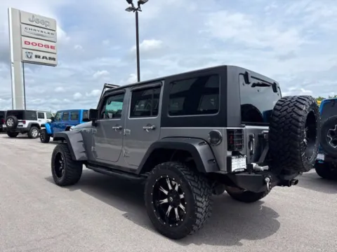 More photos of 2016 Jeep Wrangler Unlimited Rubicon at Airport Chrysler Dodge Jeep Ram, MO