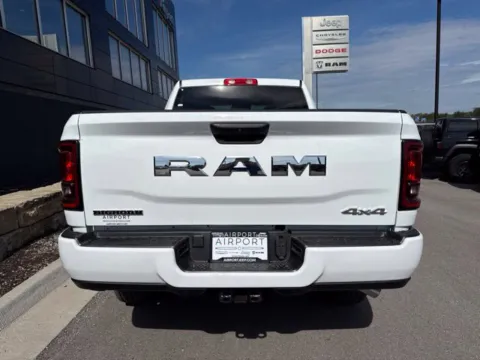 More photos of 2027 Ram 2500 Big Horn at Airport Chrysler Dodge Jeep Ram, MO