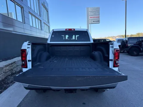 More photos of 2027 Ram 2500 Tradesman at Airport Chrysler Dodge Jeep Ram, MO