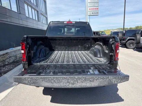 More photos of 2027 Ram 1500 Big Horn/Lone Star at Airport Chrysler Dodge Jeep Ram, MO