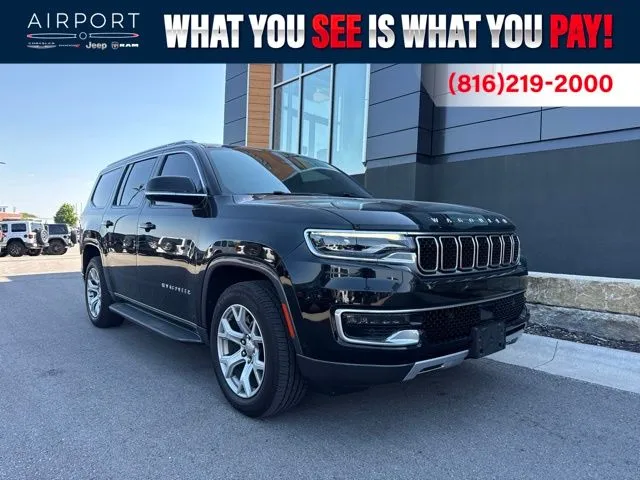 Used 2022 Jeep Wagoneer Series II with VIN 1C4SJVBT6NS165170 for sale in Kansas City