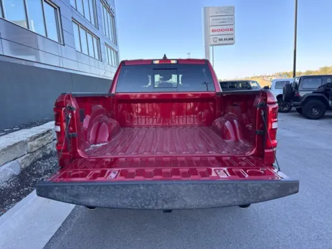 More photos of 2027 Ram 1500 Big Horn/Lone Star at Airport Chrysler Dodge Jeep Ram, MO