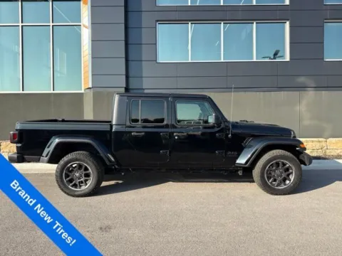 Photos of 2022 Jeep Gladiator Sport for sale in Platte City, MO at Airport Chrysler Dodge Jeep Ram