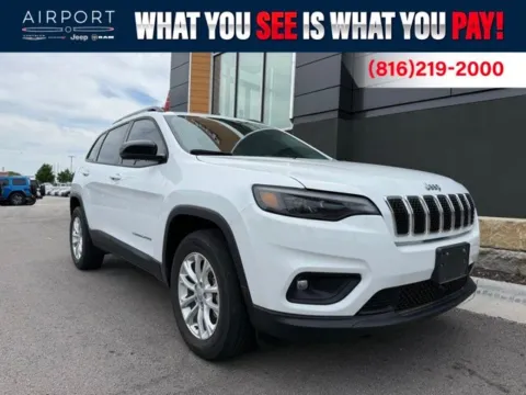 White 2022 Jeep Cherokee Latitude Lux for sale in Platte City, MO