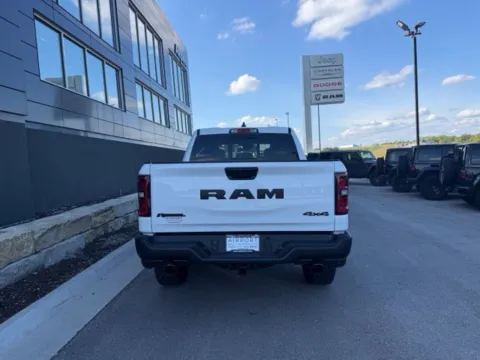 More photos of 2027 Ram 1500 Rebel at Airport Chrysler Dodge Jeep Ram, MO