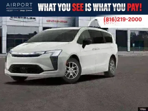 White 2027 Chrysler Pacifica Select for sale in Platte City, MO