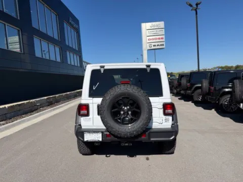 More photos of 2027 Jeep Wrangler Willys at Airport Chrysler Dodge Jeep Ram, MO