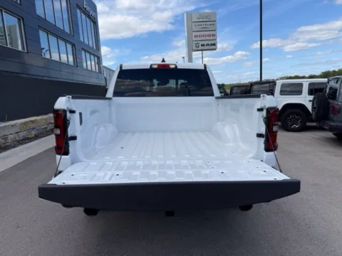 More photos of 2027 Ram 1500 Laramie at Airport Chrysler Dodge Jeep Ram, MO