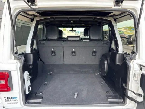 More photos of 2022 Jeep Wrangler Unlimited Sahara 4xe at Airport Chrysler Dodge Jeep Ram, MO
