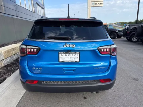 More photos of 2022 Jeep Compass Limited at Airport Chrysler Dodge Jeep Ram, MO