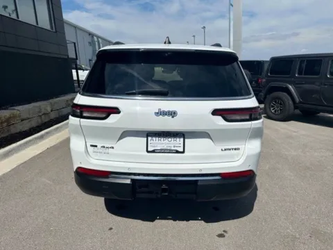 More photos of 2022 Jeep Grand Cherokee L Limited at Airport Chrysler Dodge Jeep Ram, MO