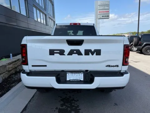 More photos of 2026 Ram 2500 Big Horn at Airport Chrysler Dodge Jeep Ram, MO