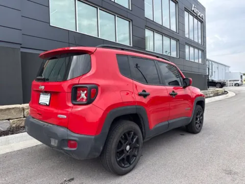 Another view of 2021 Jeep Renegade Latitude for sale in Platte City, MO at Airport Chrysler Dodge Jeep Ram