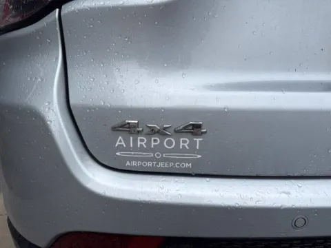 More photos of 2025 Jeep Compass Limited at Airport Chrysler Dodge Jeep Ram, MO