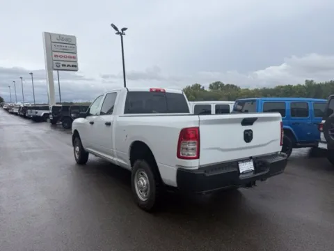 More photos of 2023 Ram 2500 Tradesman at Airport Chrysler Dodge Jeep Ram, MO