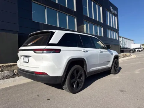 Another view of 2025 Jeep Grand Cherokee Altitude X for sale in Platte City, MO at Airport Chrysler Dodge Jeep Ram