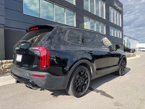Another view of 2022 Kia Telluride EX for sale in Platte City, MO at Airport Chrysler Dodge Jeep Ram