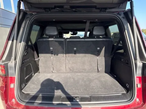 More photos of 2023 Jeep Wagoneer Series I at Airport Chrysler Dodge Jeep Ram, MO