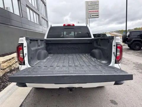 More photos of 2018 GMC Sierra 1500 Denali at Airport Chrysler Dodge Jeep Ram, MO