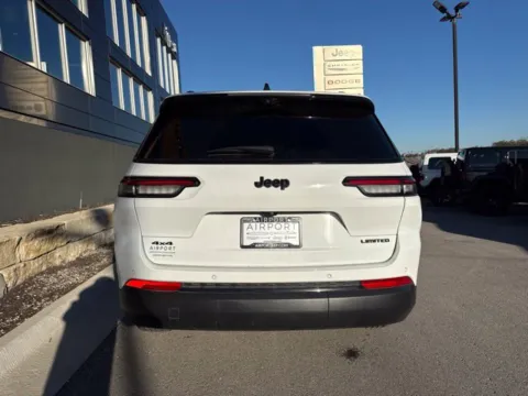 More photos of 2024 Jeep Grand Cherokee L Limited at Airport Chrysler Dodge Jeep Ram, MO