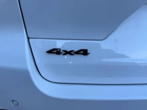 More photos of 2024 Jeep Grand Cherokee Altitude X at Airport Chrysler Dodge Jeep Ram, MO