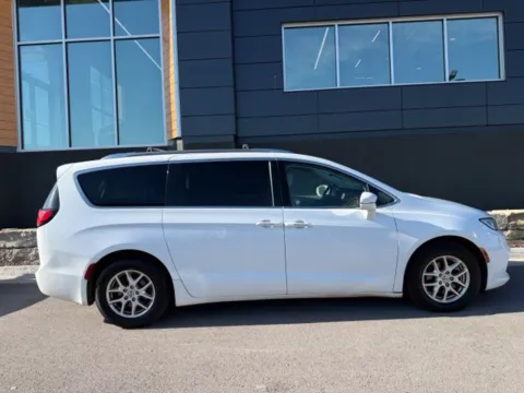 Photos of 2021 Chrysler Pacifica Touring L for sale in Platte City, MO at Airport Chrysler Dodge Jeep Ram