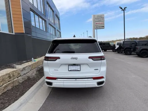 More photos of 2023 Jeep Grand Cherokee L Overland at Airport Chrysler Dodge Jeep Ram, MO