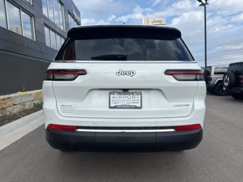 More photos of 2025 Jeep Grand Cherokee L Limited at Airport Chrysler Dodge Jeep Ram, MO