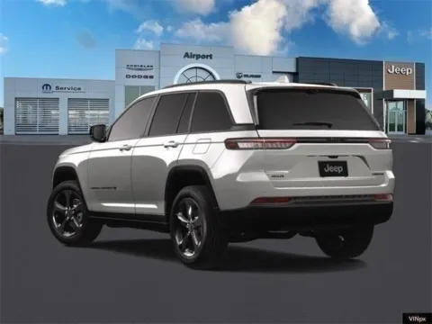 More photos of 2025 Jeep Grand Cherokee Limited at Airport Chrysler Dodge Jeep Ram, MO