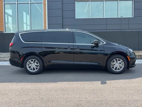 Photos of 2025 Chrysler Pacifica Select for sale in Platte City, MO at Airport Chrysler Dodge Jeep Ram