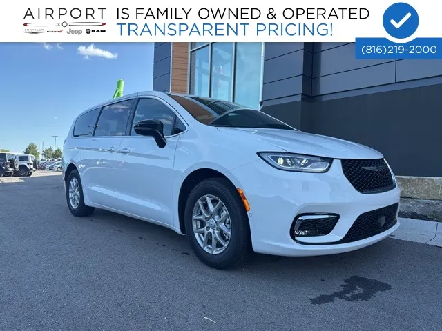 White 2026 Chrysler Pacifica Select for sale in Platte City, MO